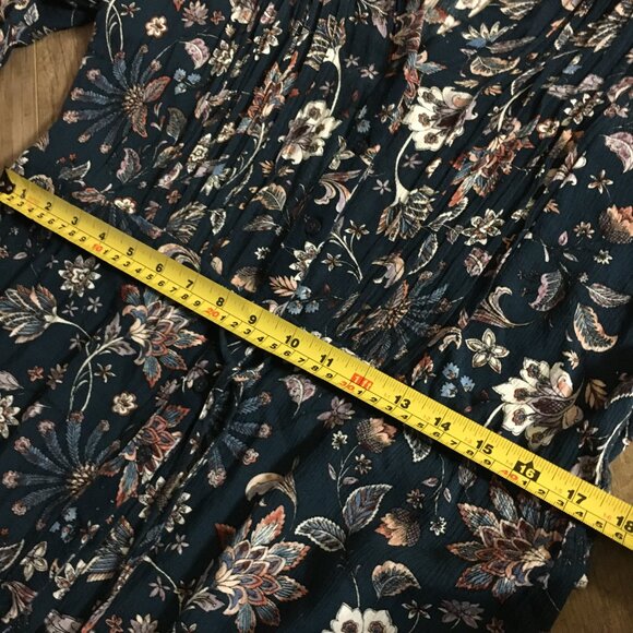 Hilary Radley Long Dark Floral Paradisaical Tunic Blouse - Picture 12 of 16